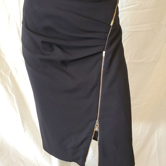 Escada Dresses & Skirts - Escada Zip front Skirt